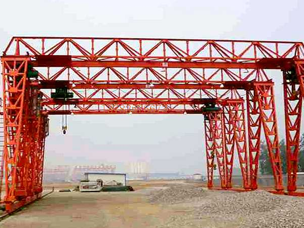 龍門(mén)吊起重機(jī)操作證持有者如何更新技能?